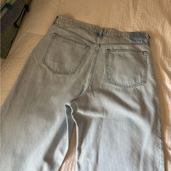 Abercrombie & Fitch The Wide Leg High Rise 32/14 short Sky Blue Wide Leg Jeans - Picture 7 of 7